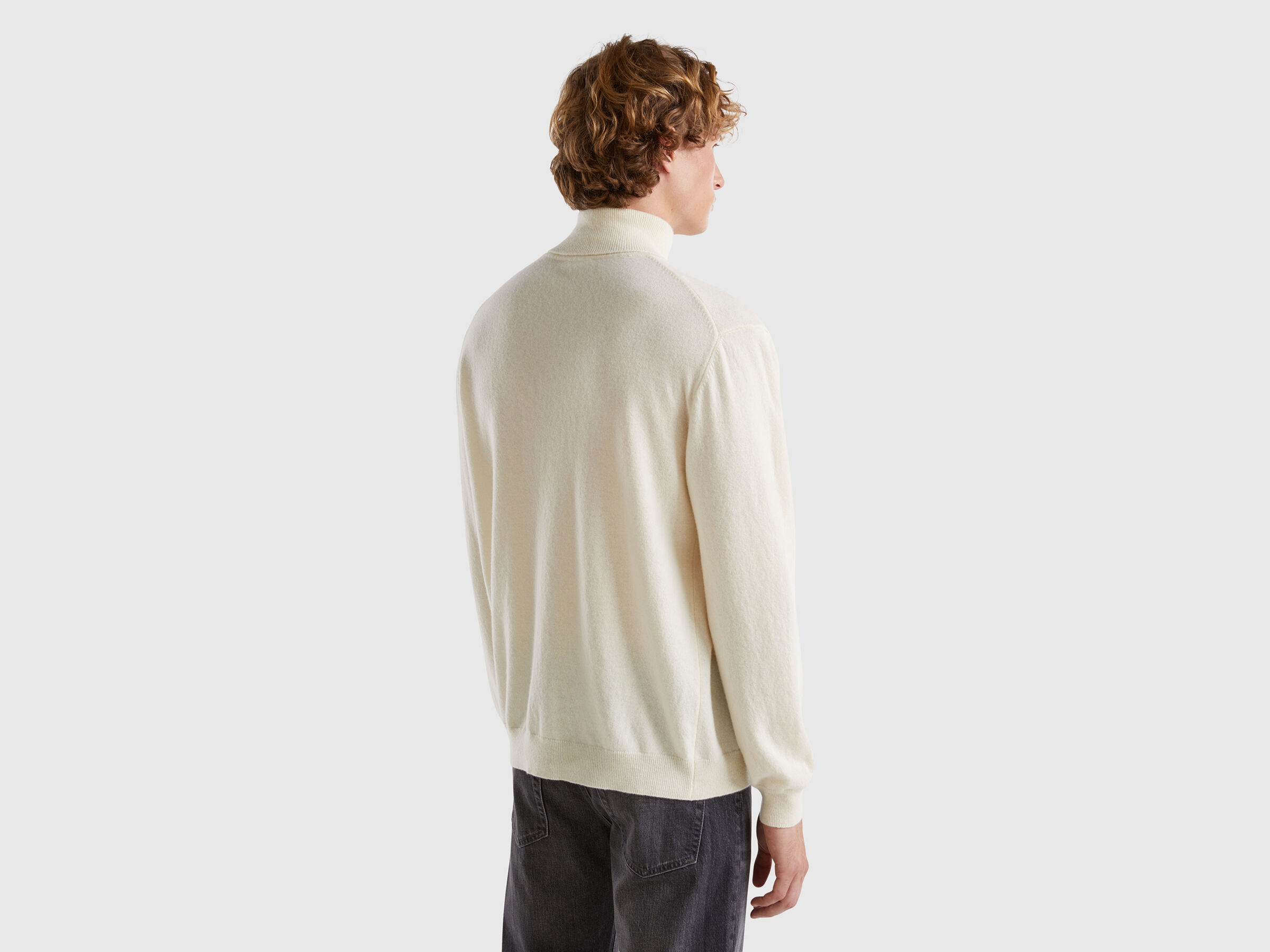 TURTLE NECK SWEATER Men image number 2